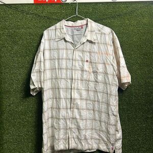 Quiksilver Men's White and Cream Shirt